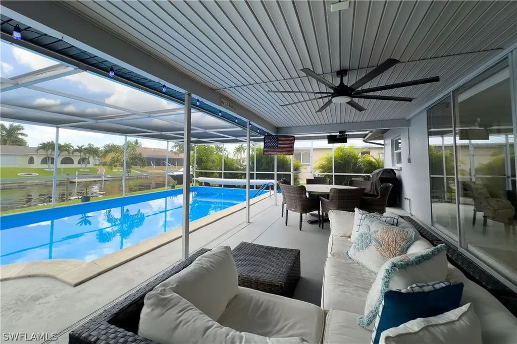 3505 SE 16th Place Cape Coral FL 33904