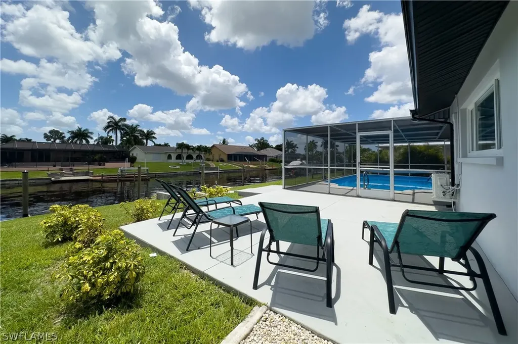 3505 SE 16th Place Cape Coral FL 33904