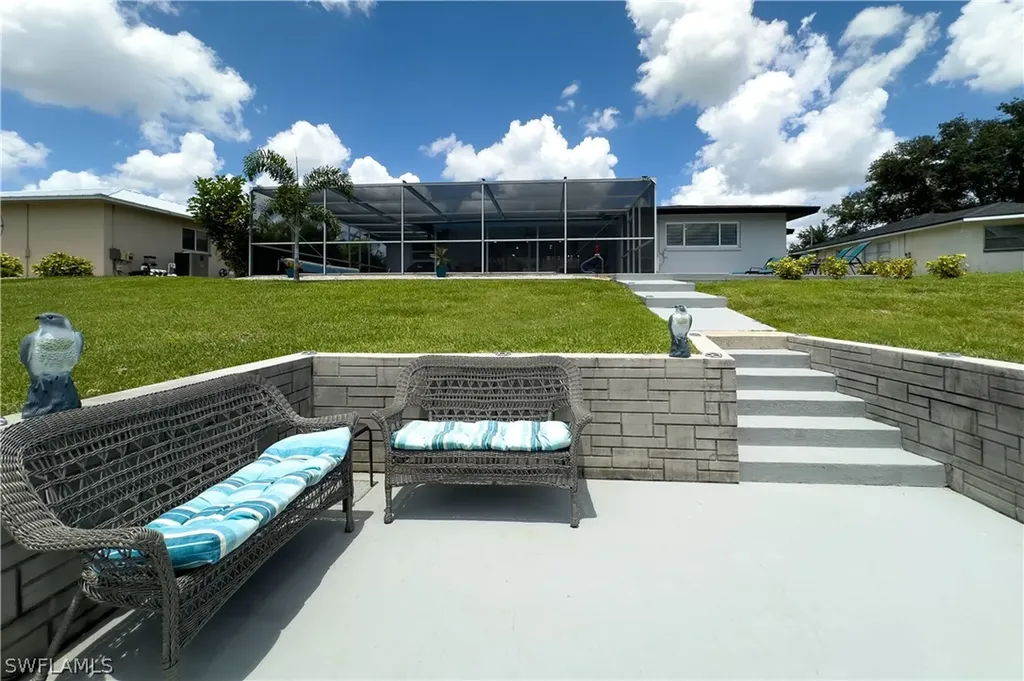 3505 SE 16th Place Cape Coral FL 33904