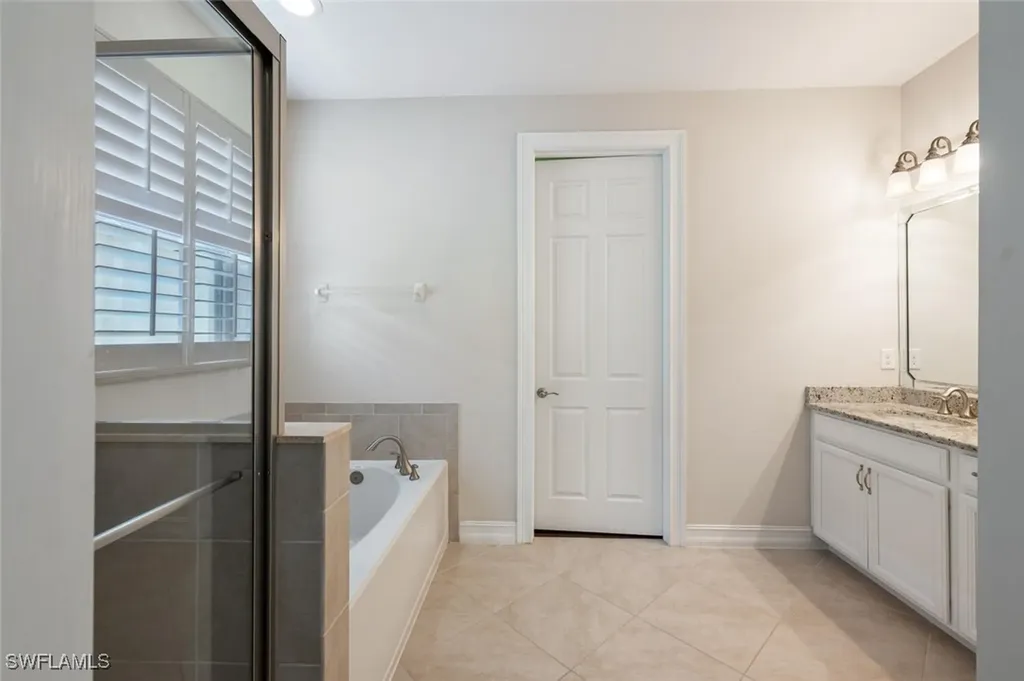 16277 Aberdeen Way Naples FL 34110