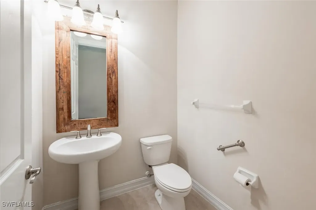 16277 Aberdeen Way Naples FL 34110