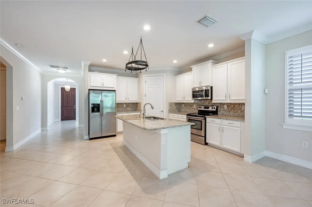 16277 Aberdeen Way Naples FL 34110