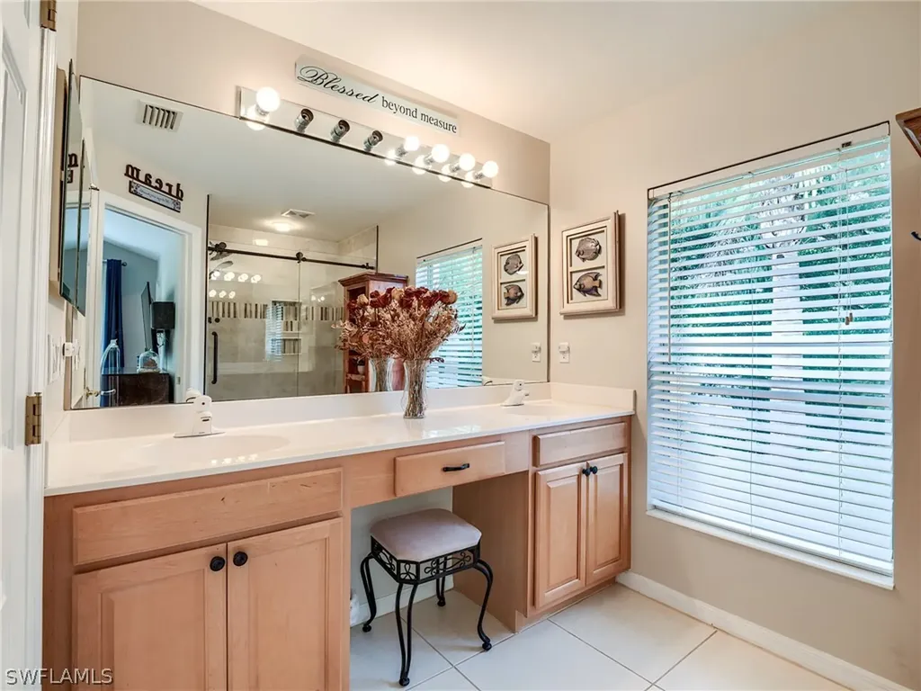 8410 Village Edge Circle Fort Myers FL 33919