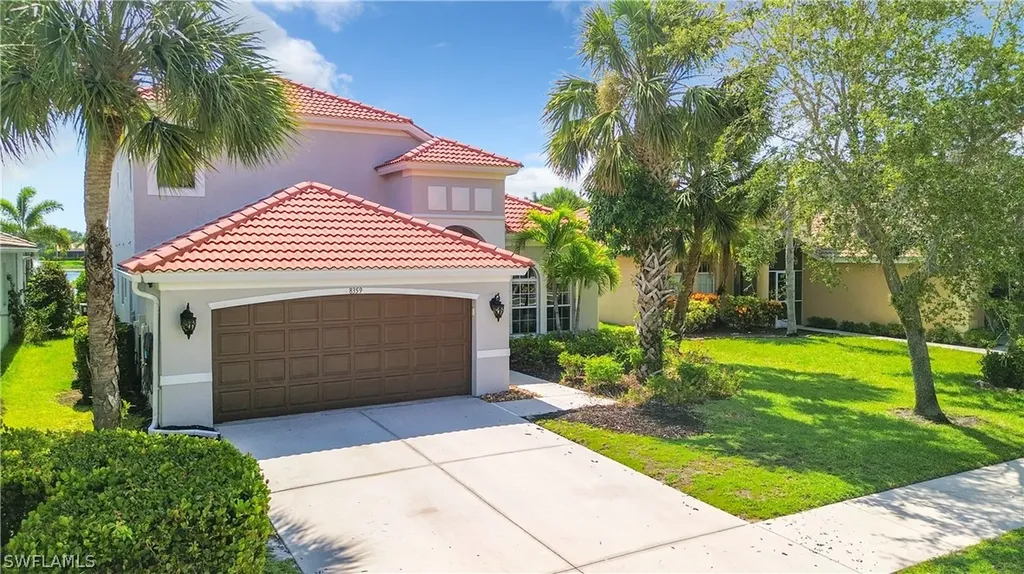 Naples FL, 8359 Laurel Lakes Boulevard