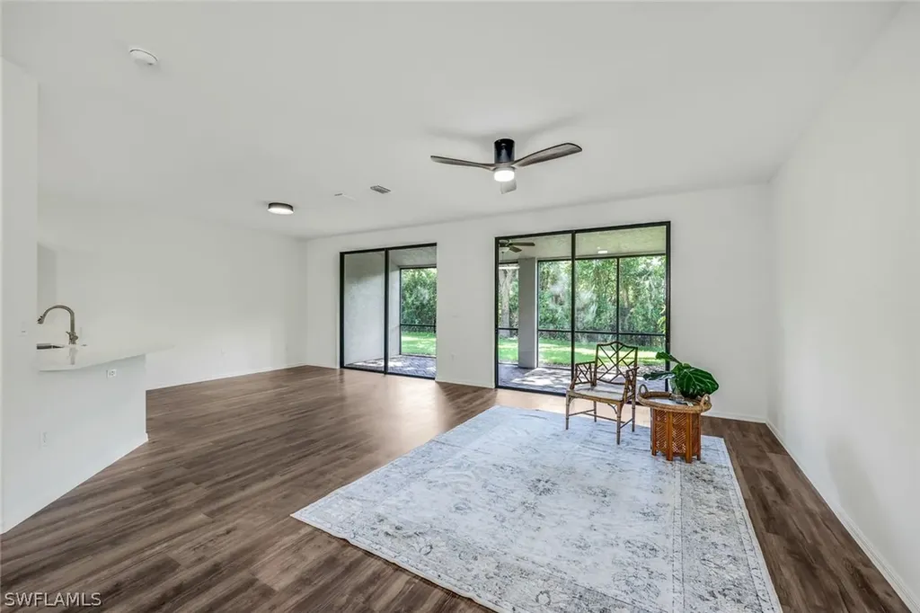 15462 Summit Place Circle Naples FL 34119