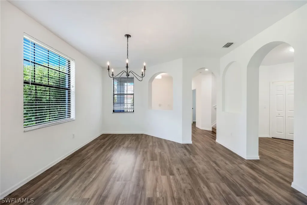 15462 Summit Place Circle Naples FL 34119