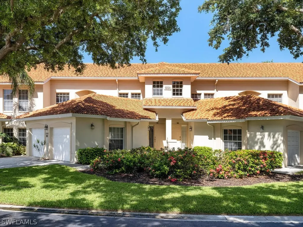 1054 Egrets Walk Circle Naples FL 34108