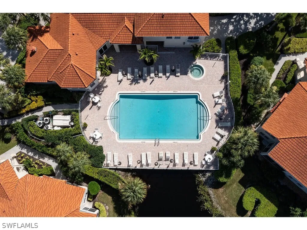 1054 Egrets Walk Circle Naples FL 34108