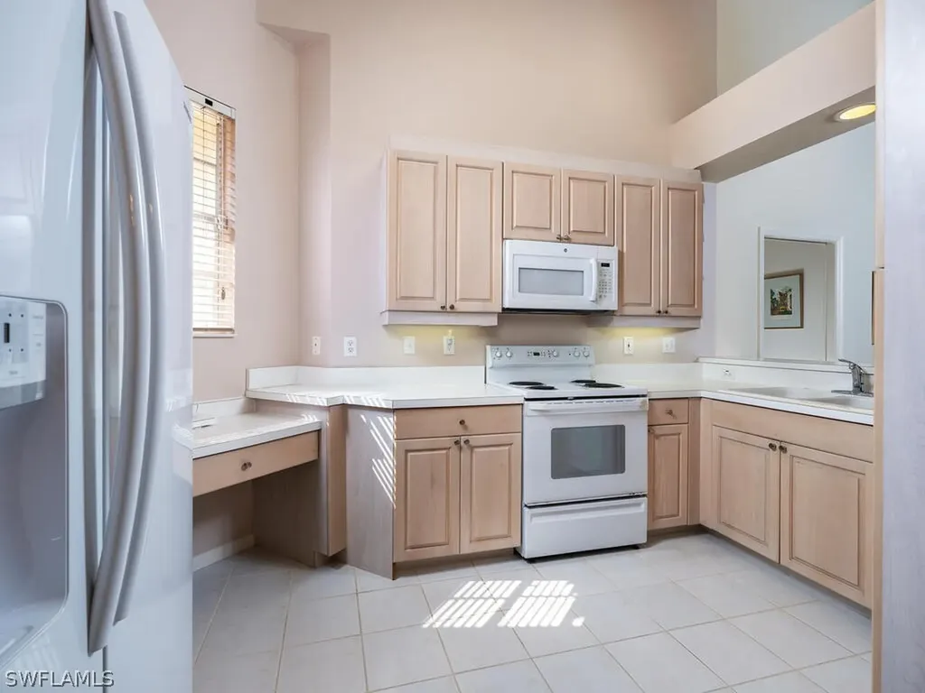 1054 Egrets Walk Circle Naples FL 34108