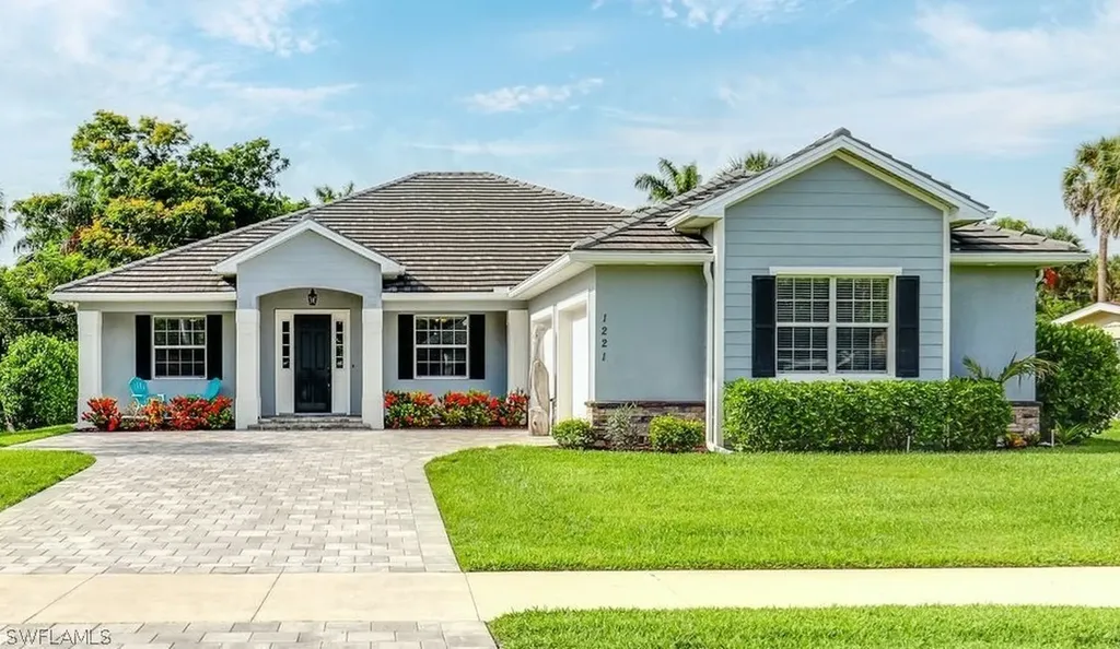 1221 La Faunce Way Fort Myers FL 33919