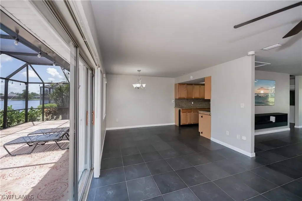 2514 Retunda Parkway W Cape Coral FL 33904