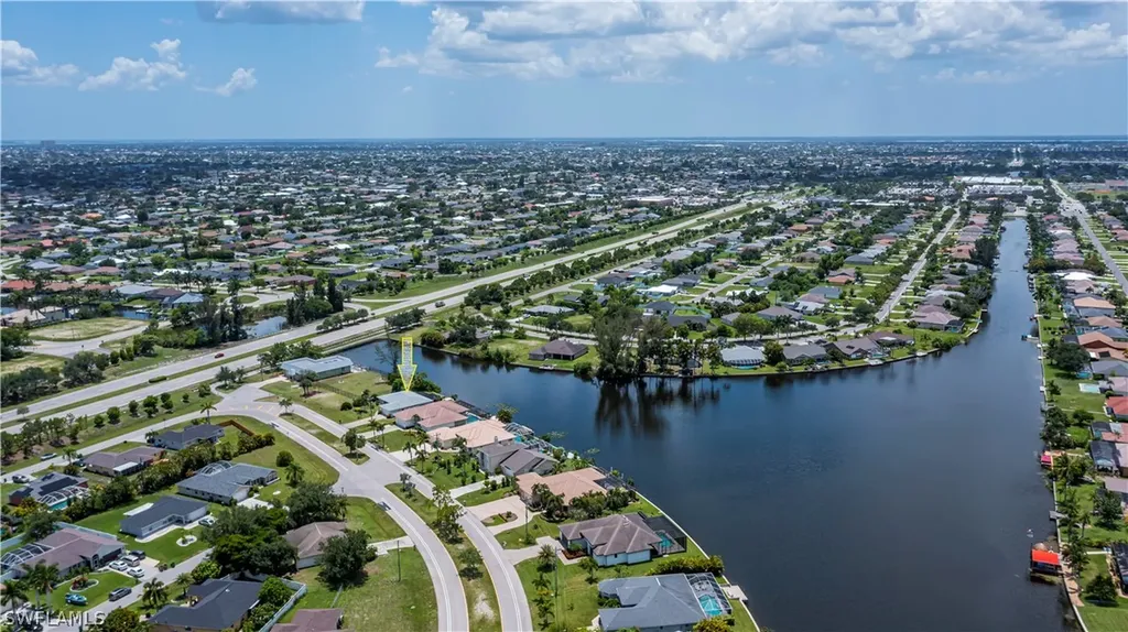 2514 Retunda Parkway W Cape Coral FL 33904