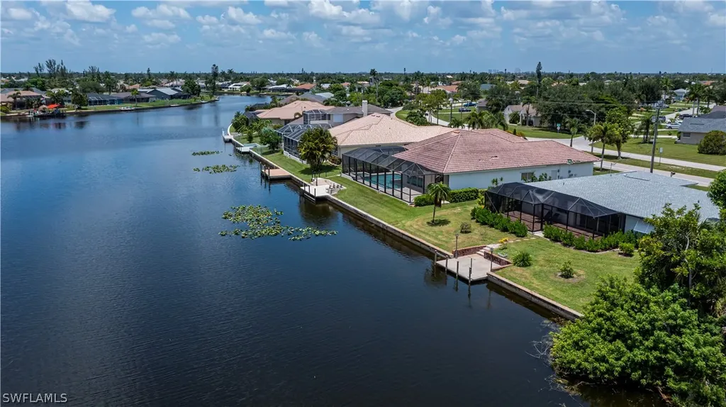 2514 Retunda Parkway W Cape Coral FL 33904