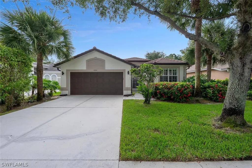 8222 Laurel Lakes Boulevard Naples FL 34119