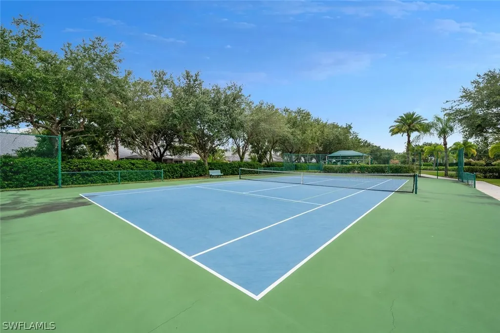 8222 Laurel Lakes Boulevard Naples FL 34119