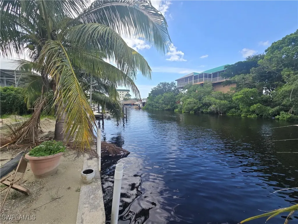 231 1st Street Bonita Springs FL 34134