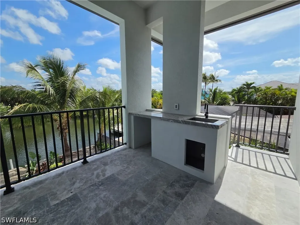 231 1st Street Bonita Springs FL 34134