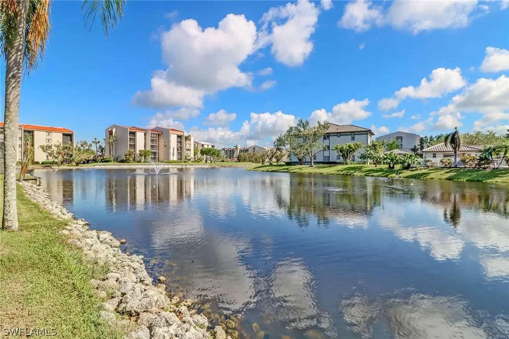 4240 Steamboat Bend Fort Myers FL 33919