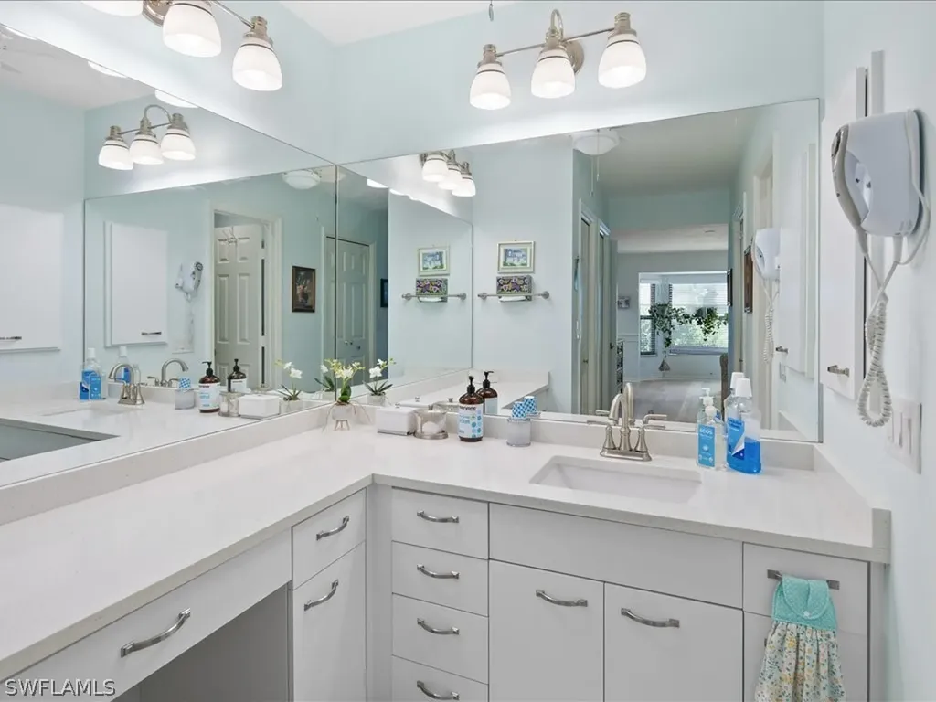 10796 Regent Circle Naples FL 34109