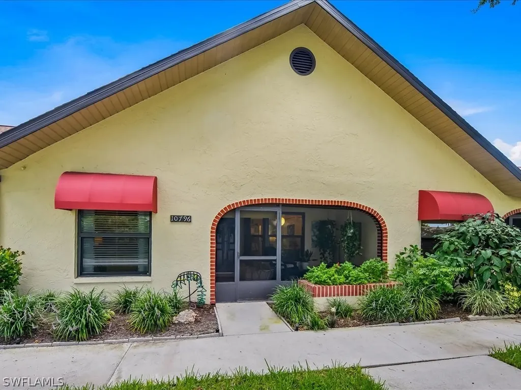 10796 Regent Circle Naples FL 34109