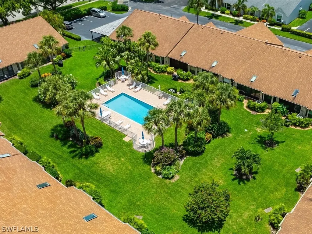 10796 Regent Circle Naples FL 34109