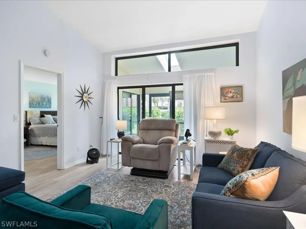 10796 Regent Circle Naples FL 34109