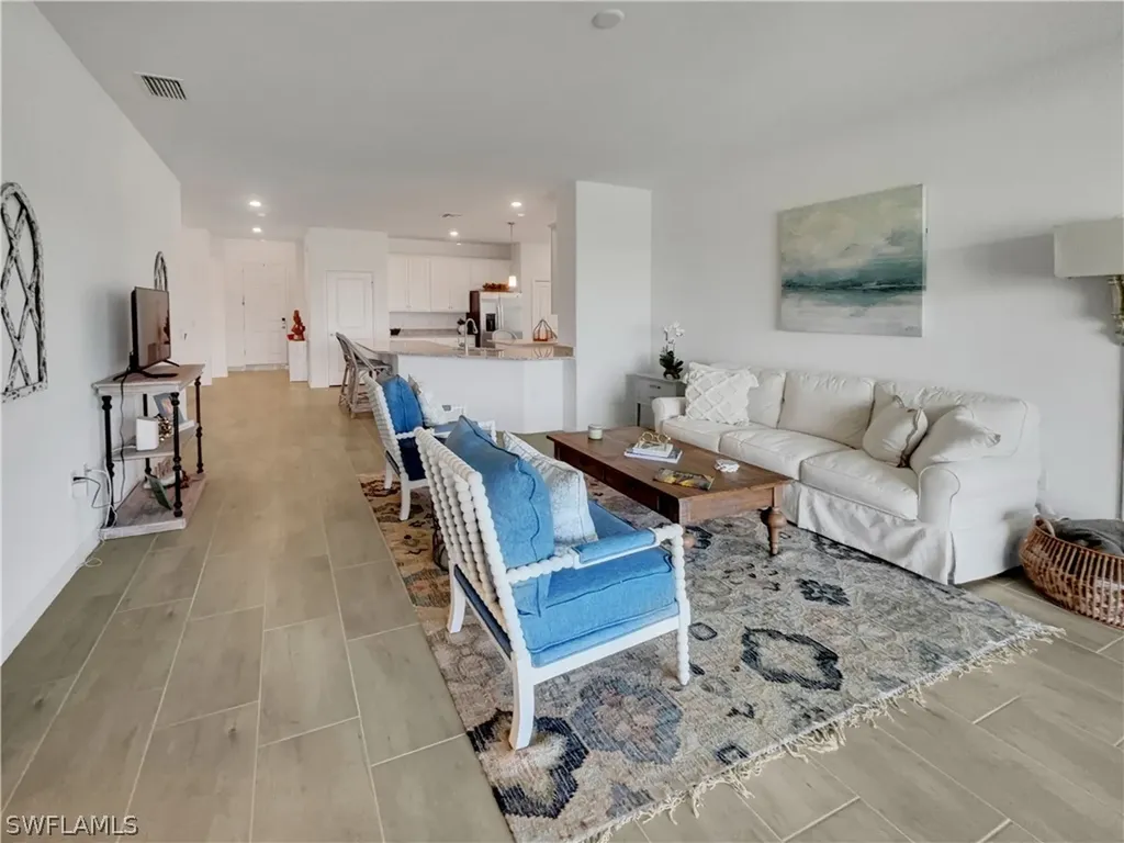 3248 Menores Way Fort Myers FL 33905