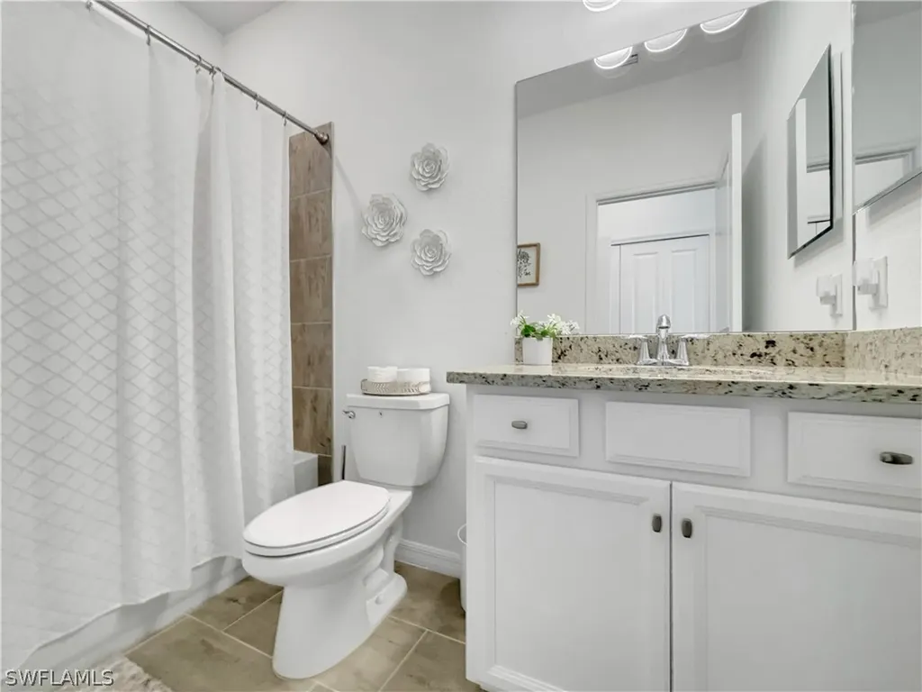 3248 Menores Way Fort Myers FL 33905