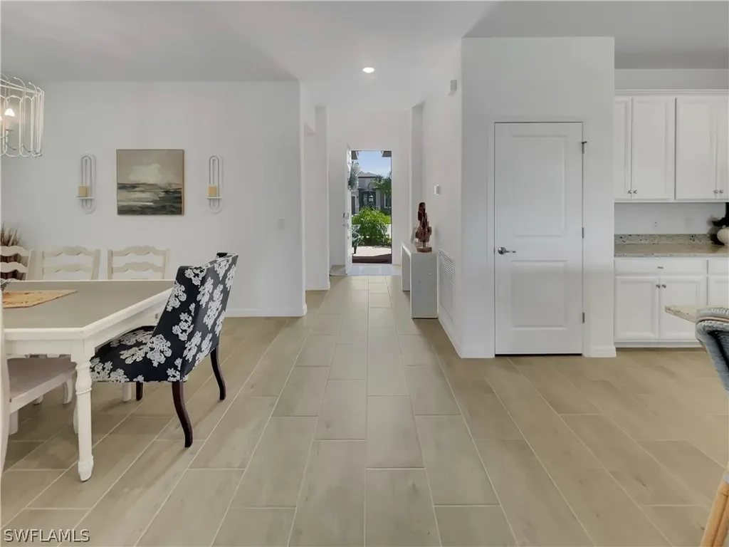 3248 Menores Way Fort Myers FL 33905