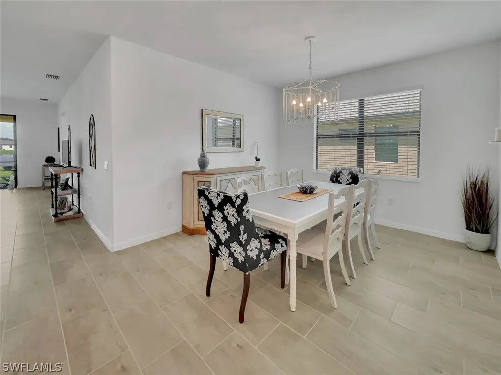 3248 Menores Way Fort Myers FL 33905