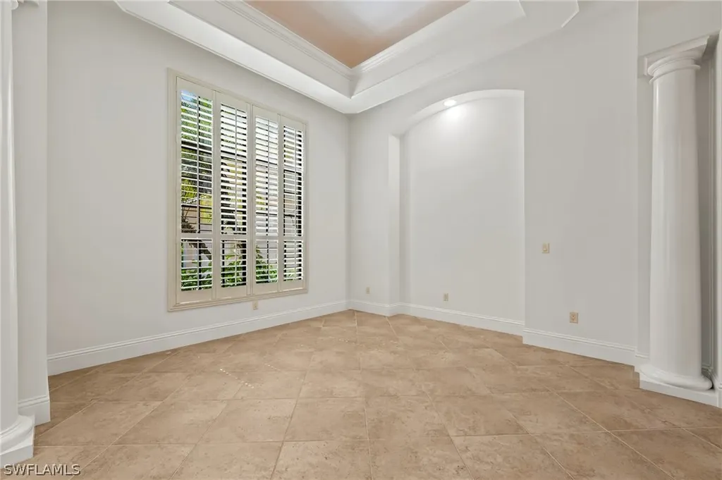 1921 Oakes Boulevard Naples FL 34119