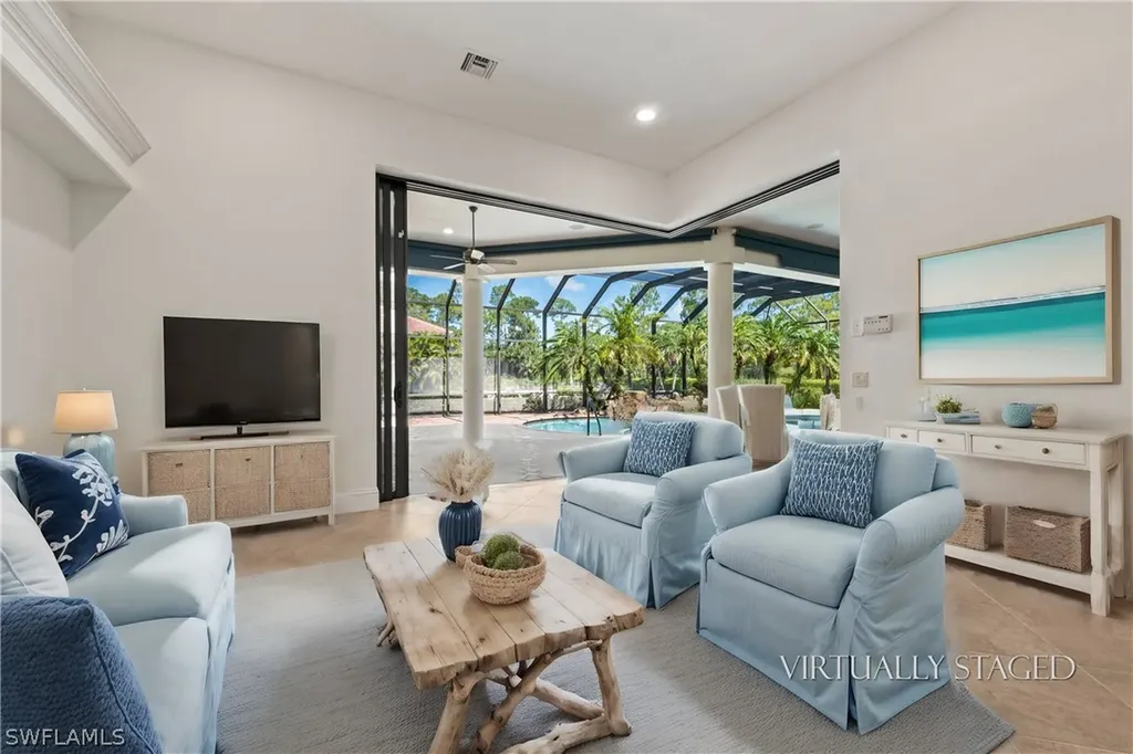 1921 Oakes Boulevard Naples FL 34119