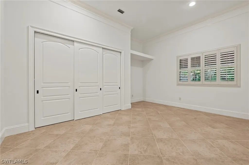 1921 Oakes Boulevard Naples FL 34119