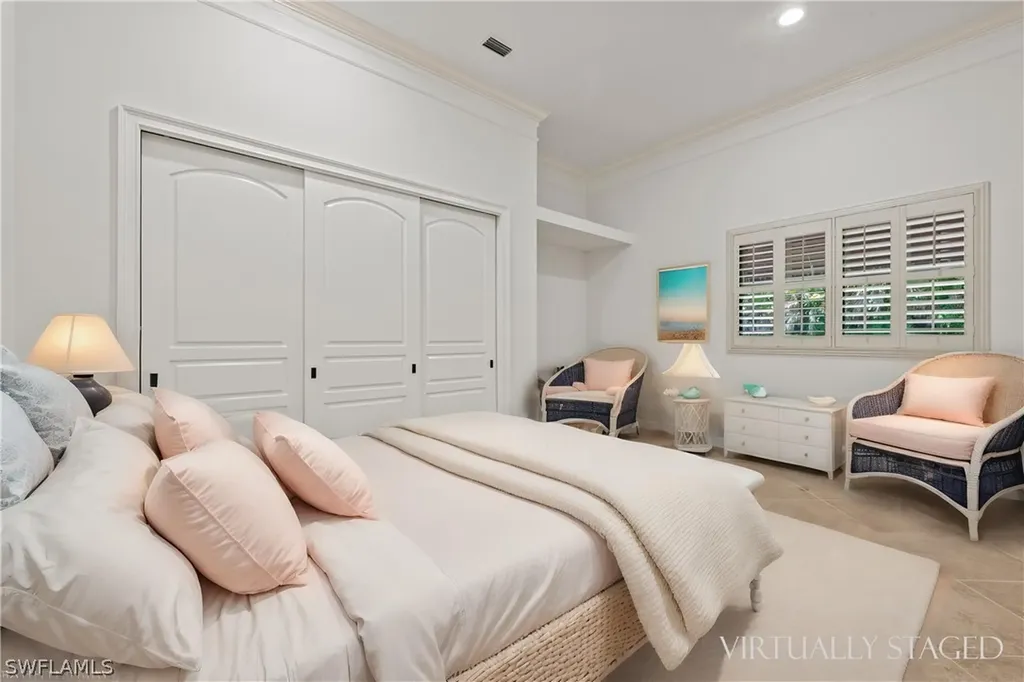 1921 Oakes Boulevard Naples FL 34119
