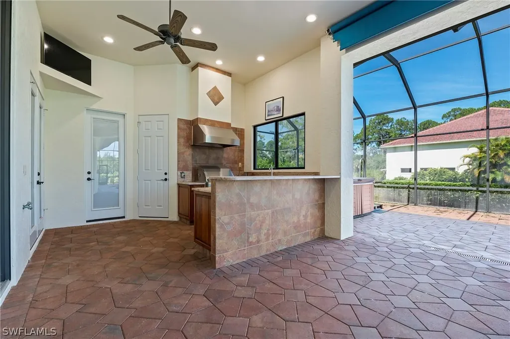 1921 Oakes Boulevard Naples FL 34119