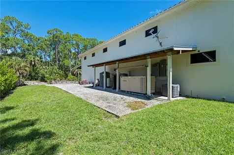 1921 Oakes Boulevard Naples FL 34119