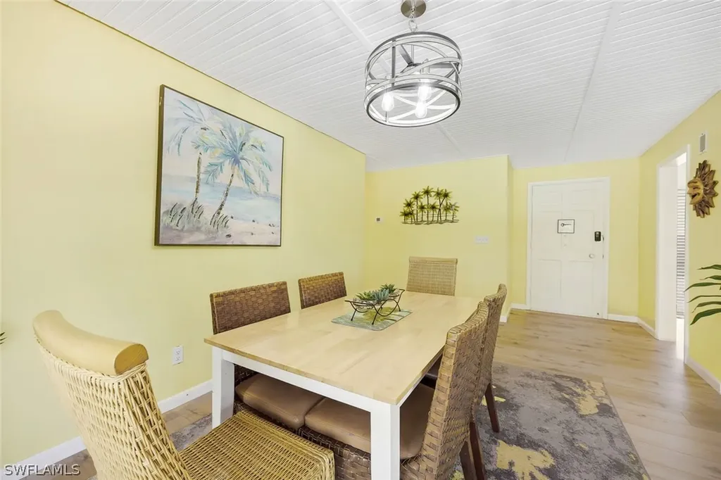 4820 SW 2nd Place Cape Coral FL 33914