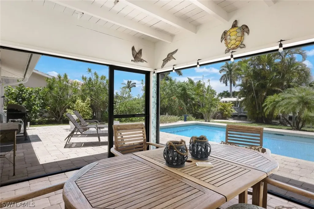 4820 SW 2nd Place Cape Coral FL 33914