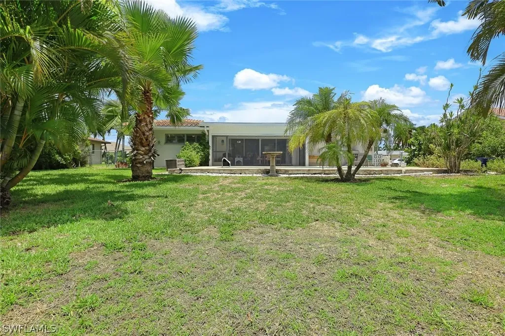 4820 SW 2nd Place Cape Coral FL 33914