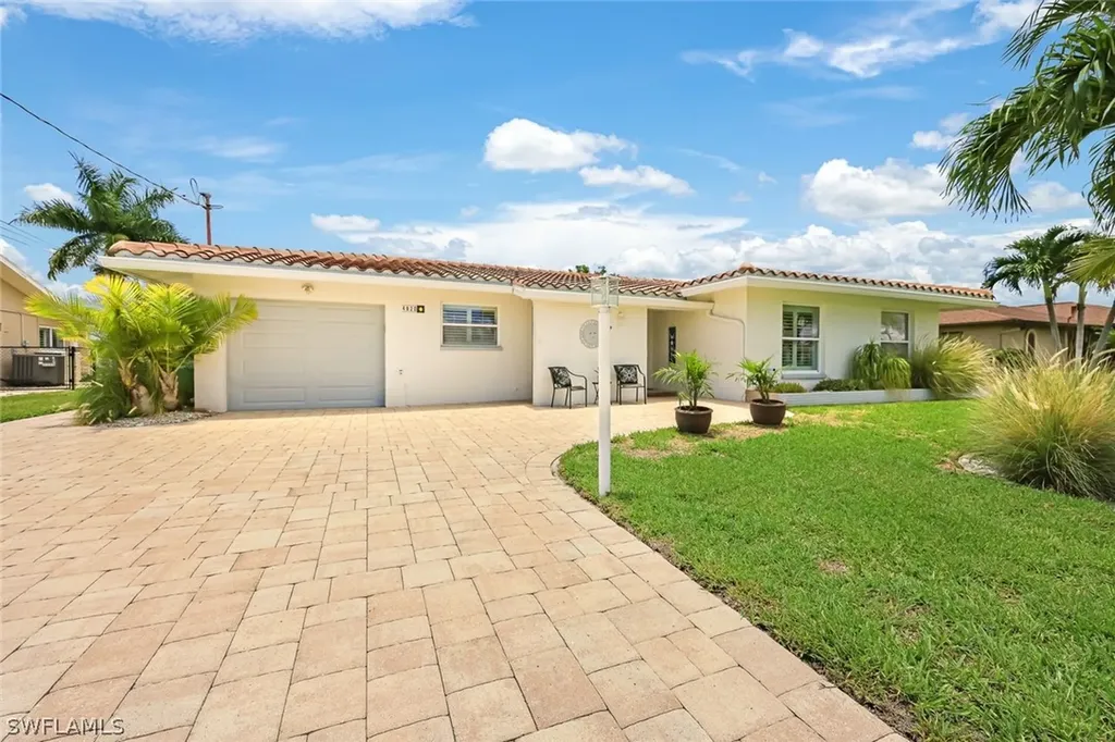 4820 SW 2nd Place Cape Coral FL 33914