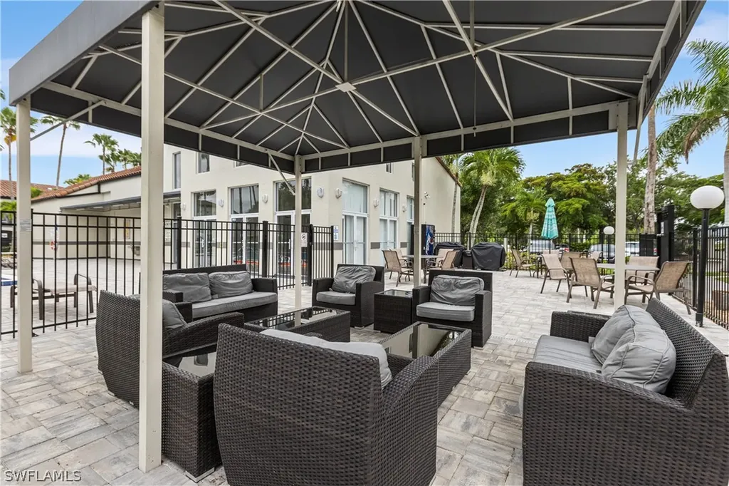 3405 Winkler Avenue Fort Myers FL 33916