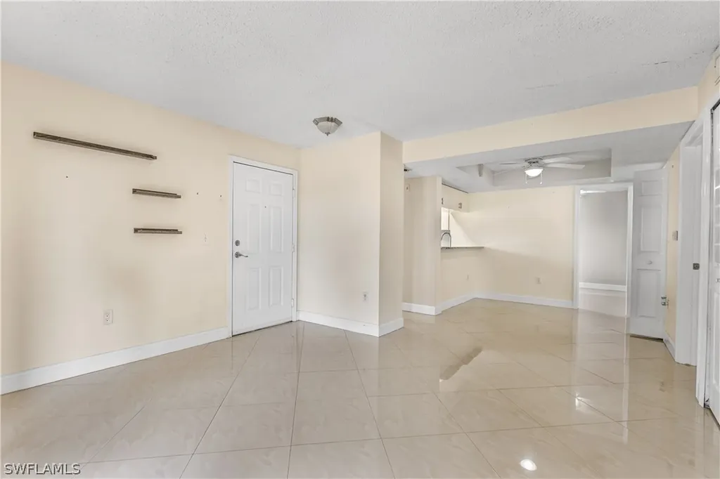 3405 Winkler Avenue Fort Myers FL 33916