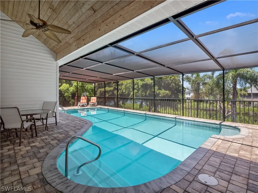 9439 Cotten Court Sanibel FL 33957