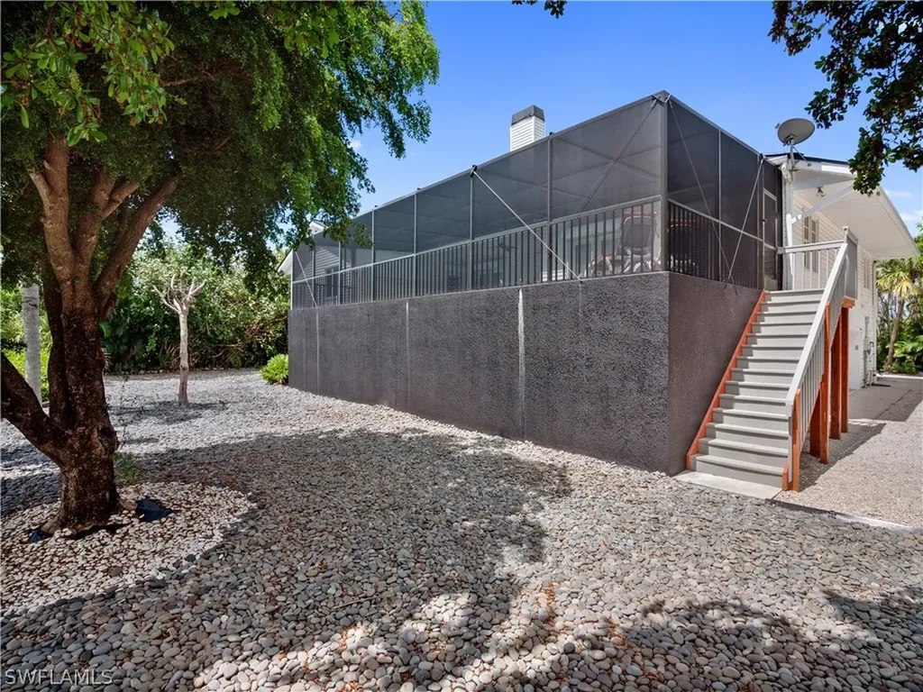 9439 Cotten Court Sanibel FL 33957