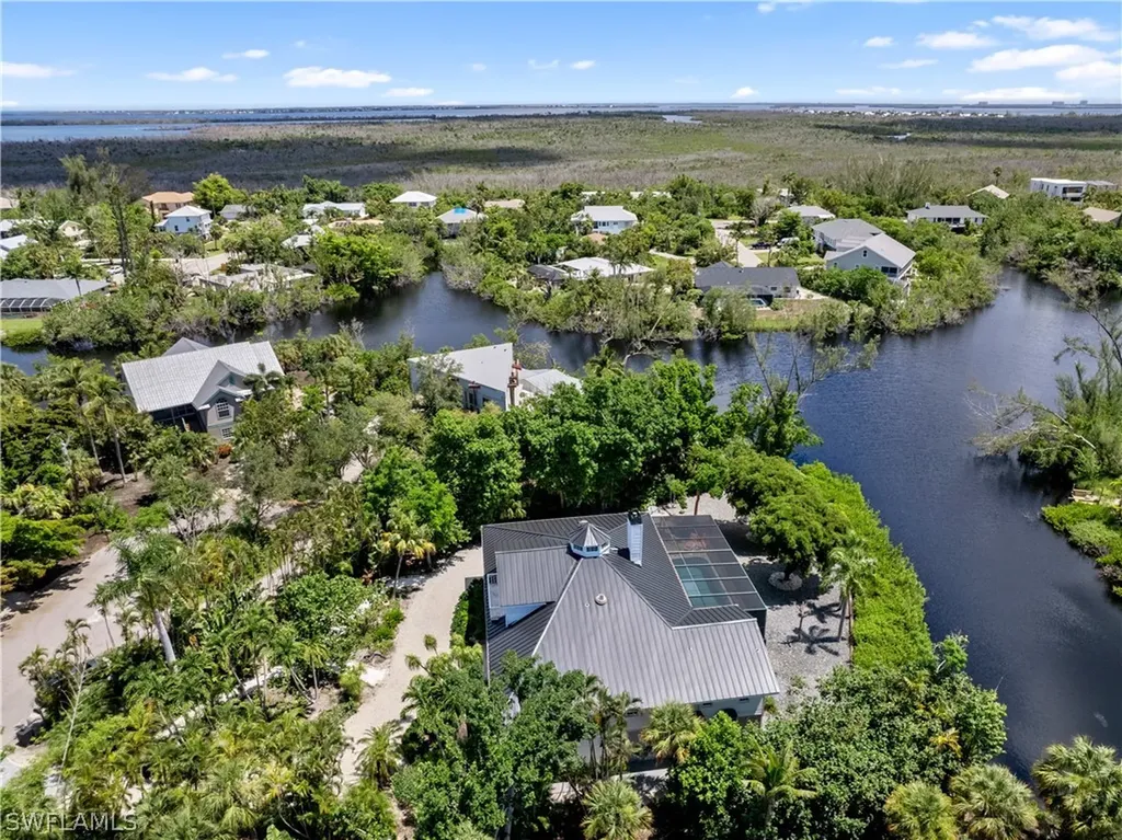 9439 Cotten Court Sanibel FL 33957