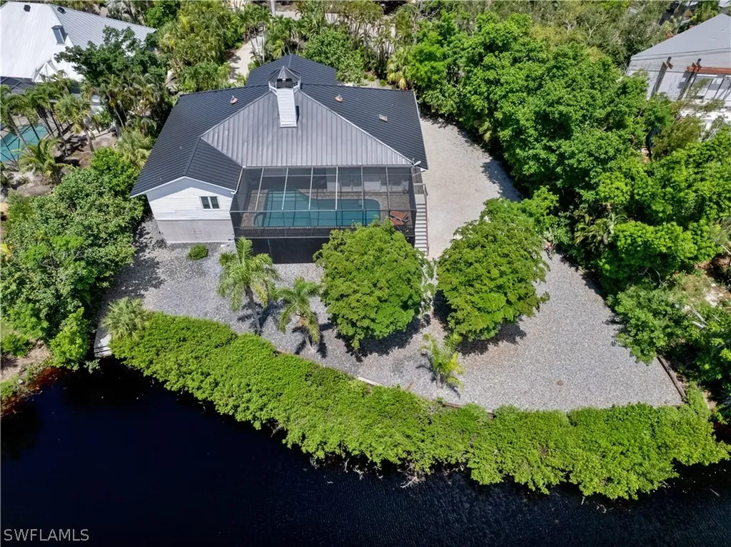 9439 Cotten Court Sanibel FL 33957