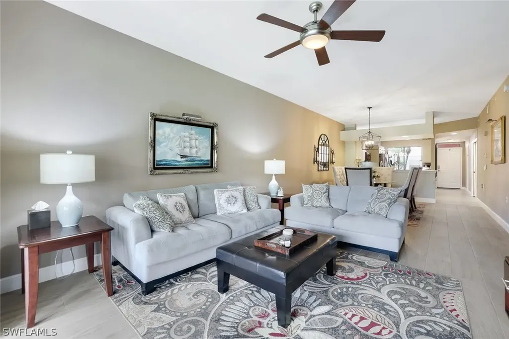 2395 Bayou Lane Naples FL 34112