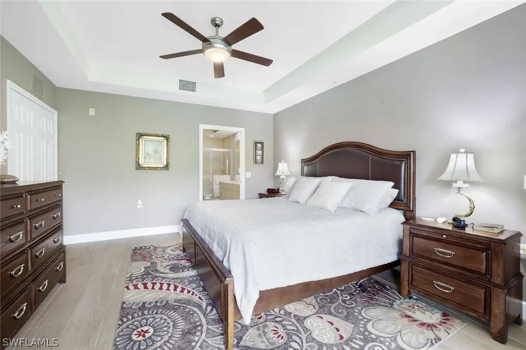 2395 Bayou Lane Naples FL 34112