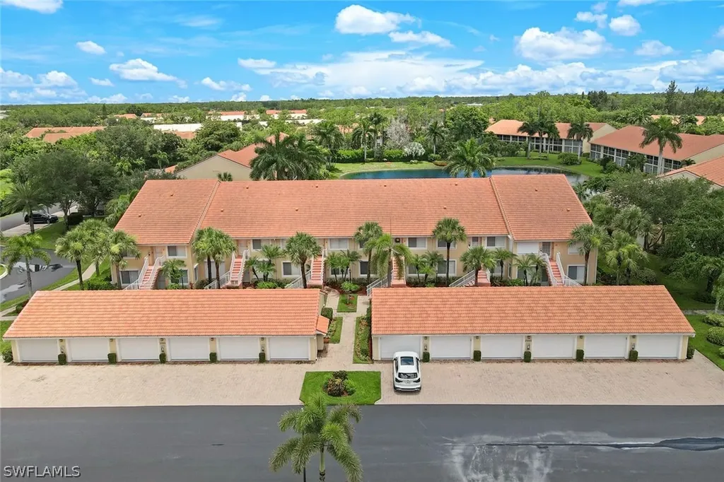 2395 Bayou Lane Naples FL 34112