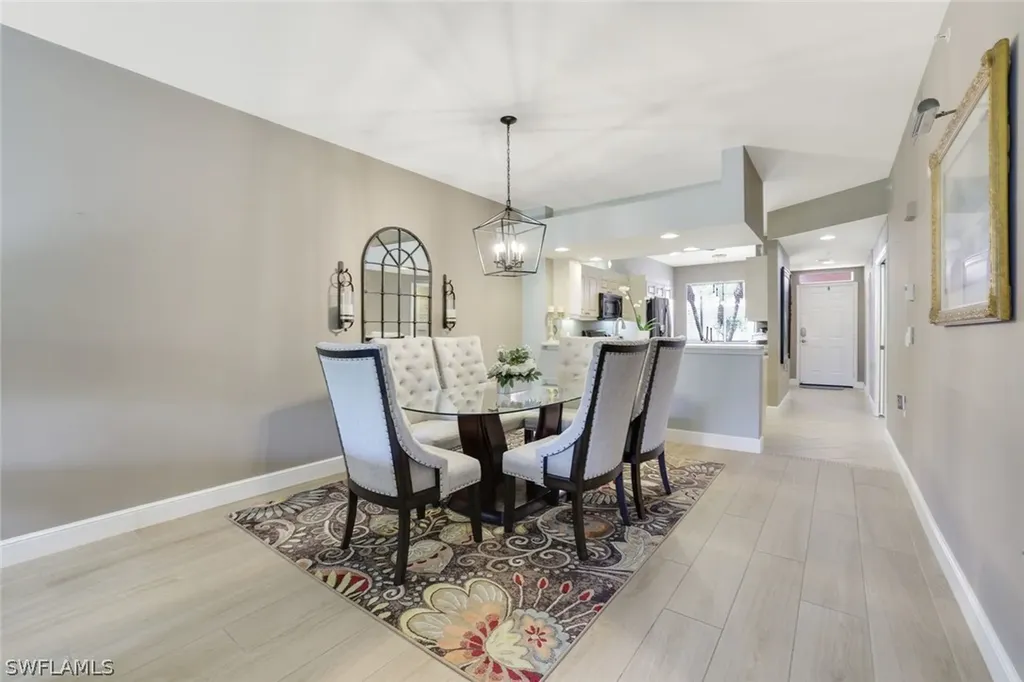 2395 Bayou Lane Naples FL 34112